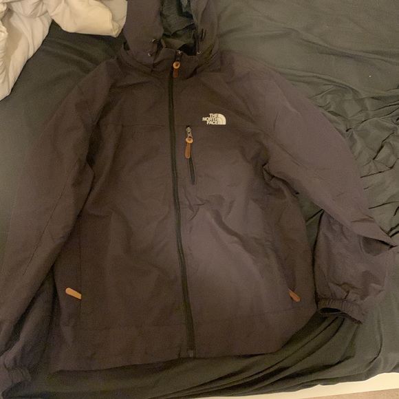 North face jacket - Picture 2 of 7